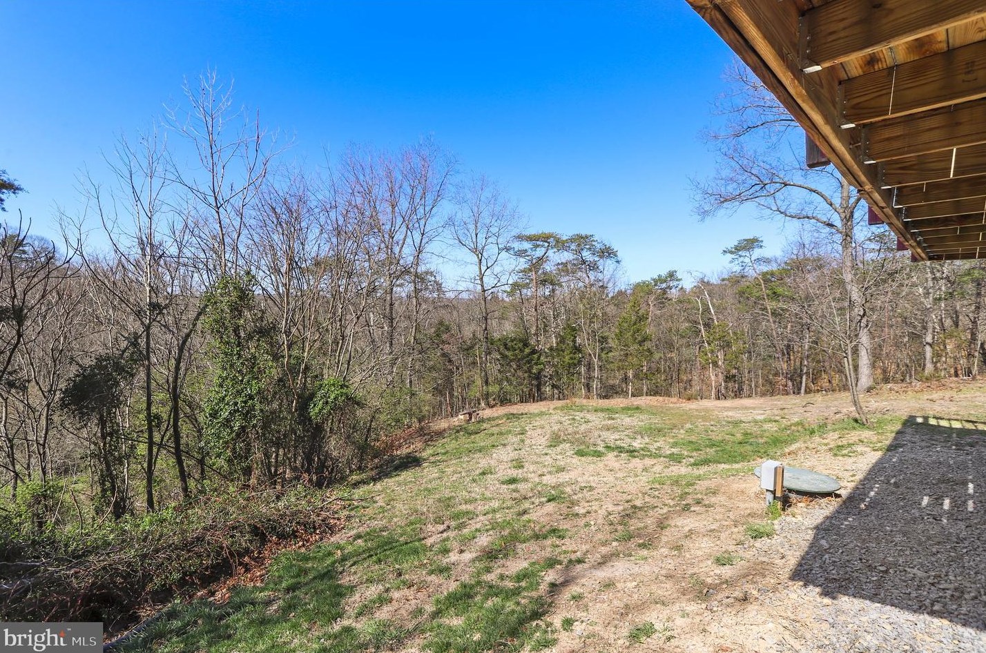 498 Crestview Dr, Martinsburg WV  25405-6705 exterior
