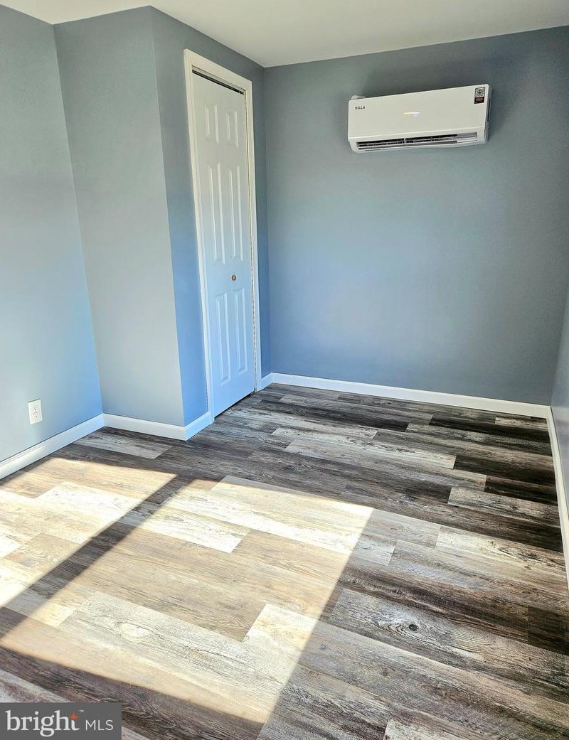 99 Rudolph Ct, Martinsburg WV  25404-4355 exterior