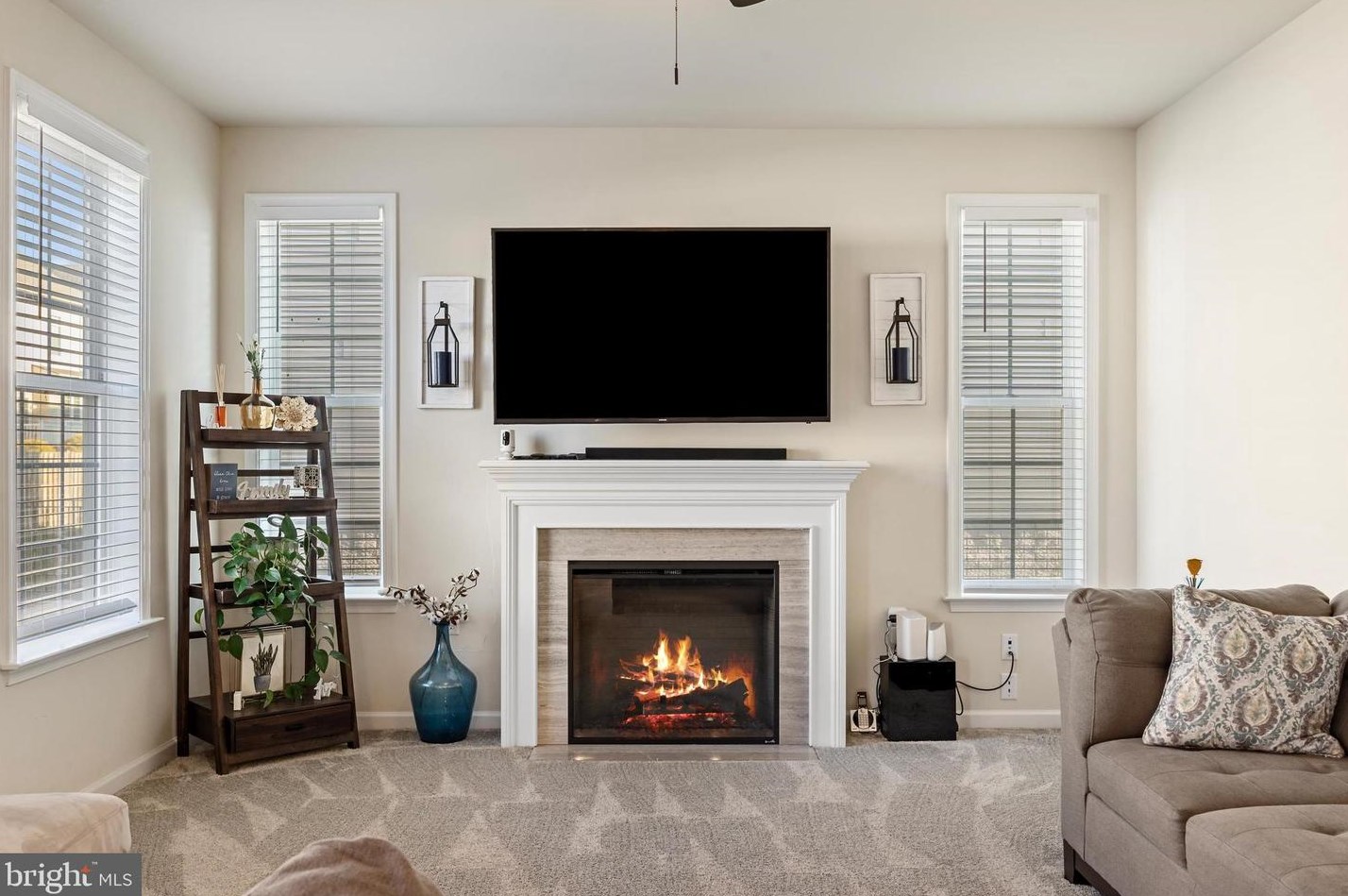 208 Station Ter, Martinsburg WV  25403-4006 exterior