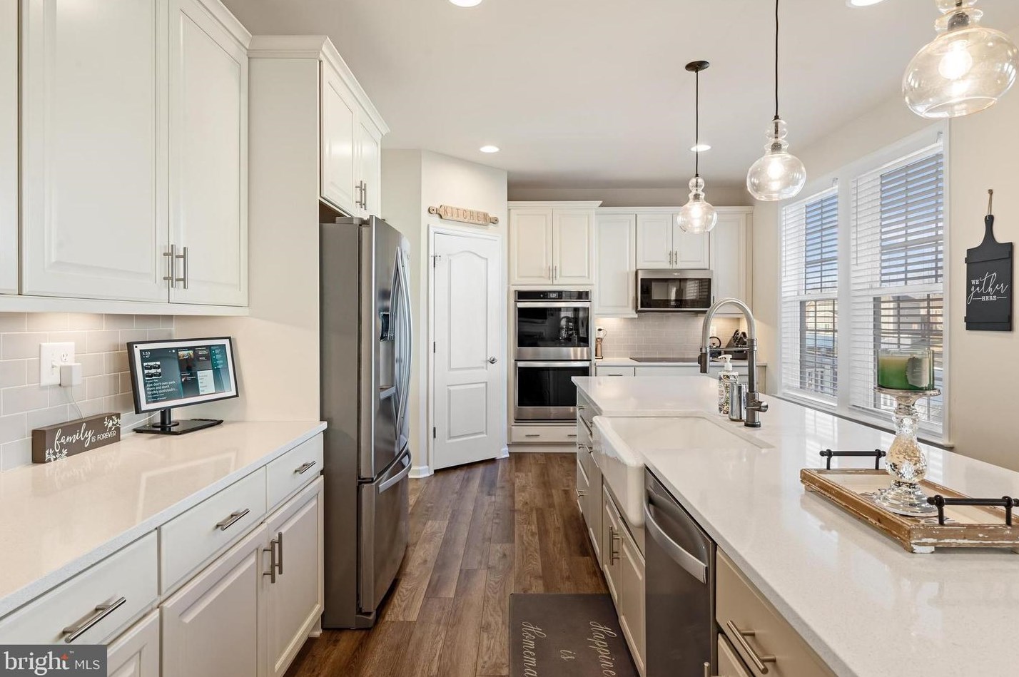 208 Station Ter, Martinsburg WV  25403-4006 exterior