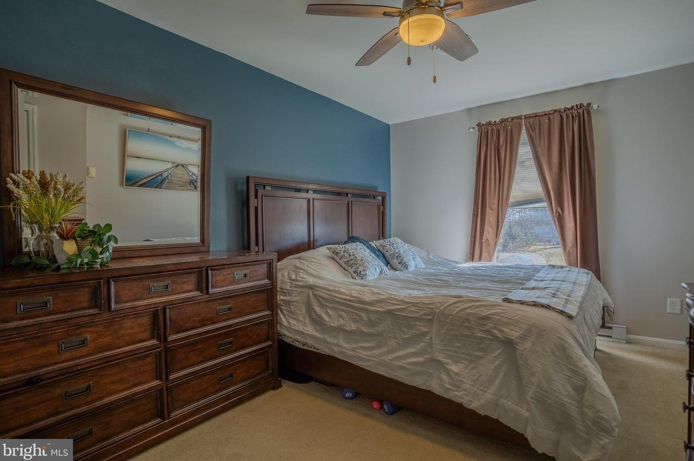 73 Stockade Ct, Hedgesville WV  25427-4983 exterior