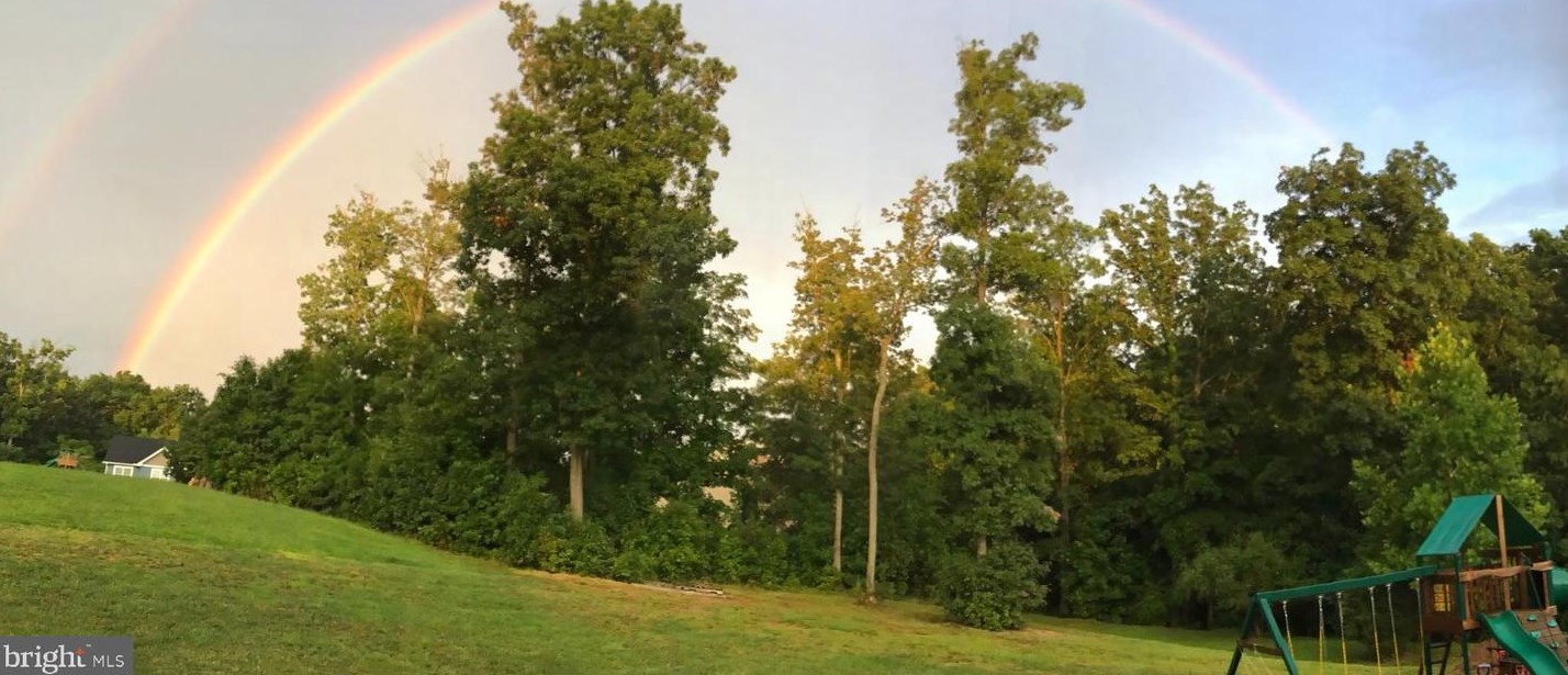 83 Tributary Trl, Falling Waters WV  25419-1149 exterior