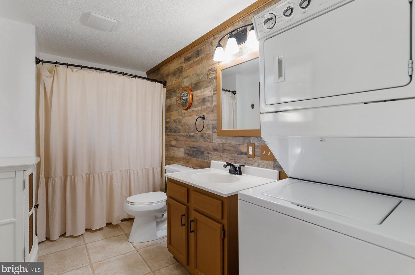 283 The Woods Rd, Hedgesville WV  25427-6886 exterior