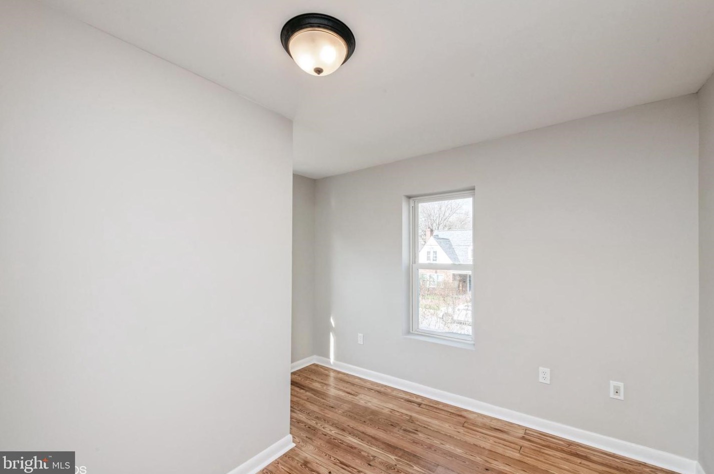 824 Virginia Ave, Martinsburg WV  25401-2138 exterior