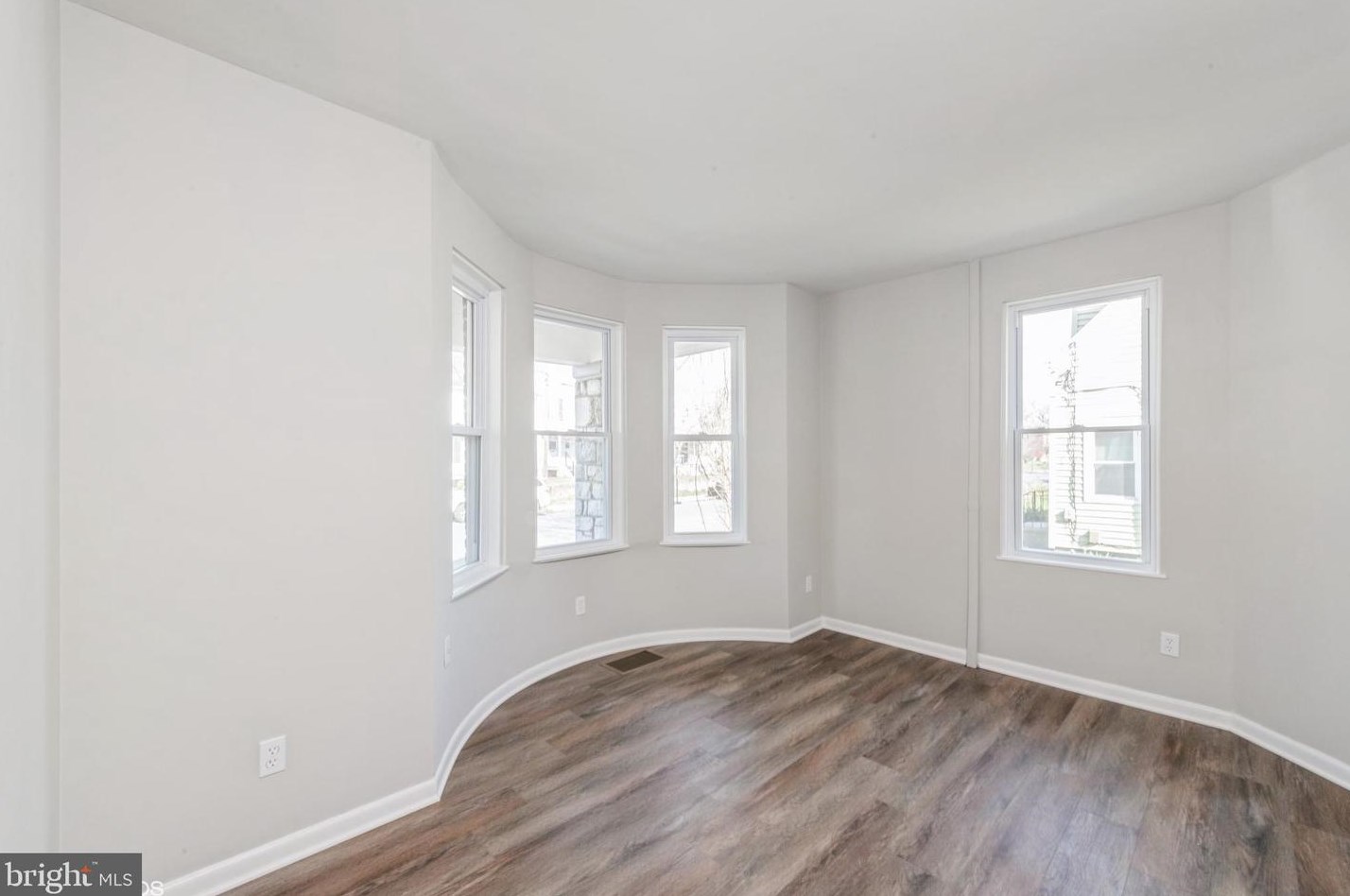 824 Virginia Ave, Martinsburg WV  25401-2138 exterior