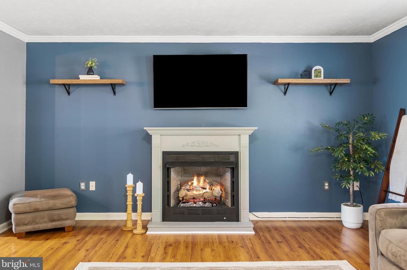 61 Putnam Dr, Inwood WV 25428-3705 exterior