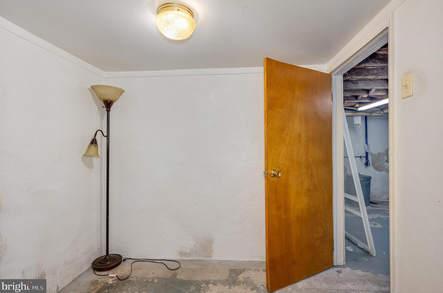 423 Martin St, Martinsburg WV  25401-2746 exterior