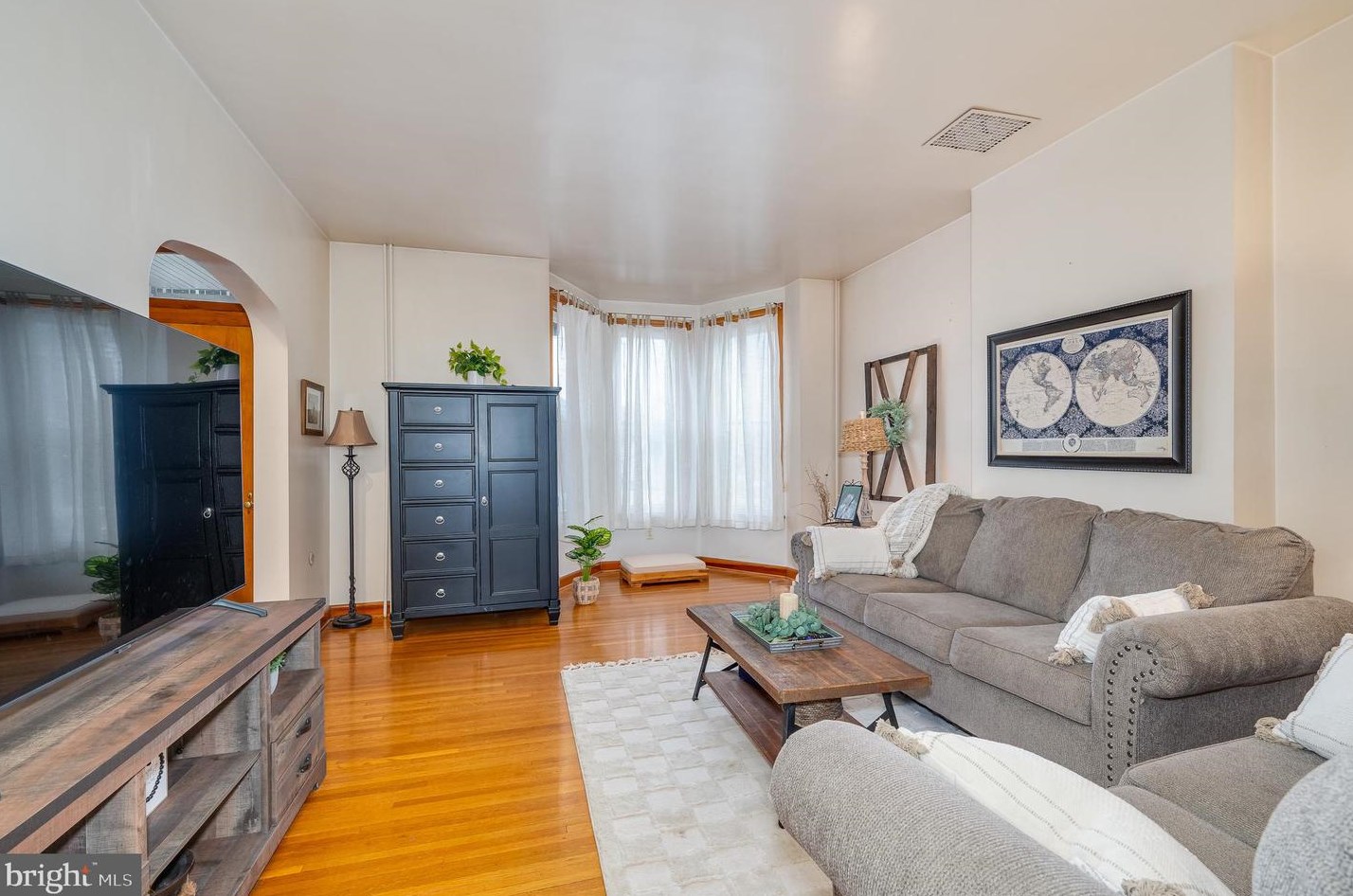 423 Martin St, Martinsburg WV  25401-2746 exterior