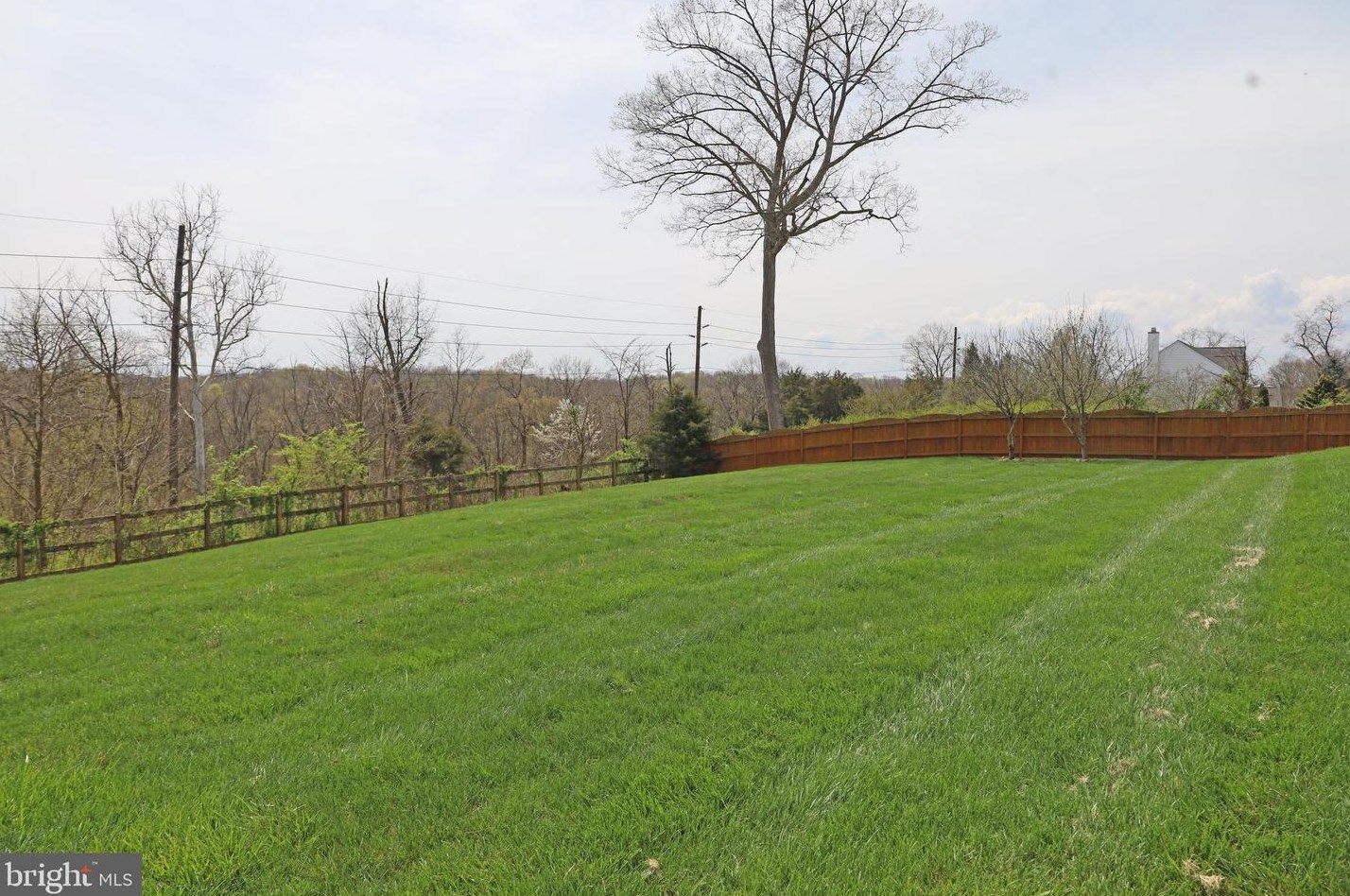 572 Triumphant Way, Falling Waters WV  25419-4269 exterior