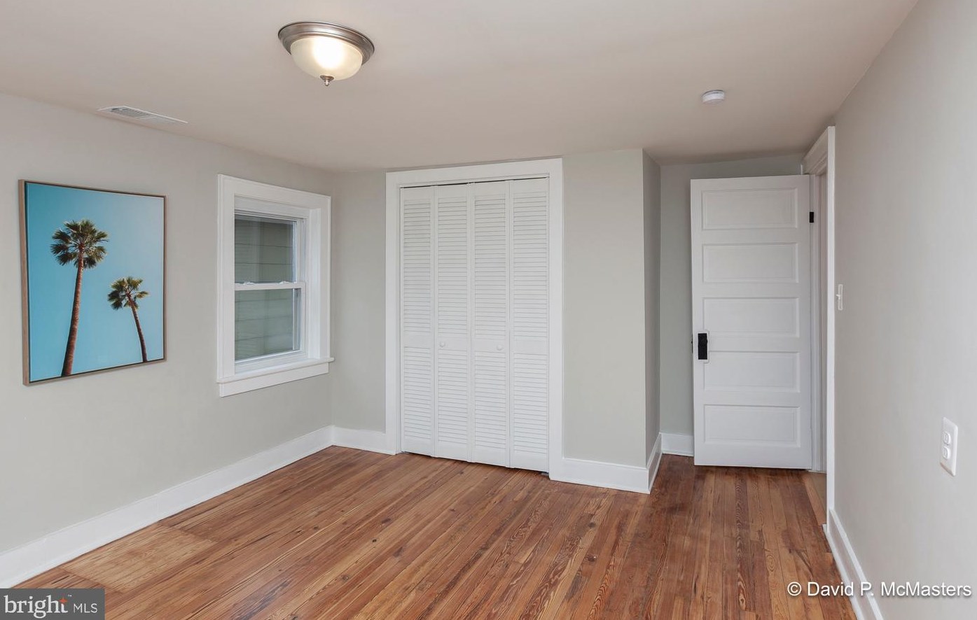 934 Virginia Ave, Martinsburg WV 25401-1737 exterior