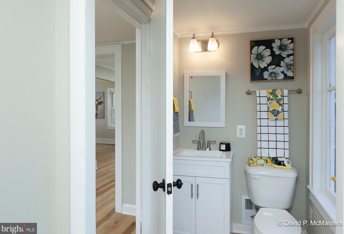 934 Virginia Ave, Martinsburg WV 25401-1737 exterior