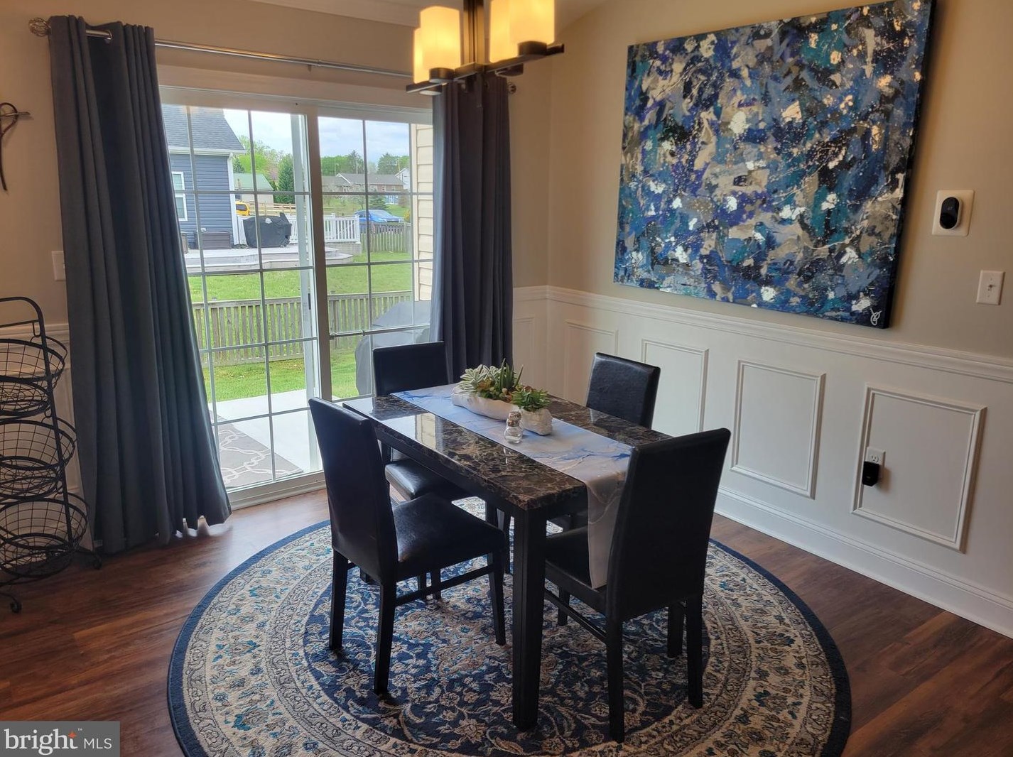 93 Ruidoso Downs Dr, Martinsburg WV  25404-1669 exterior