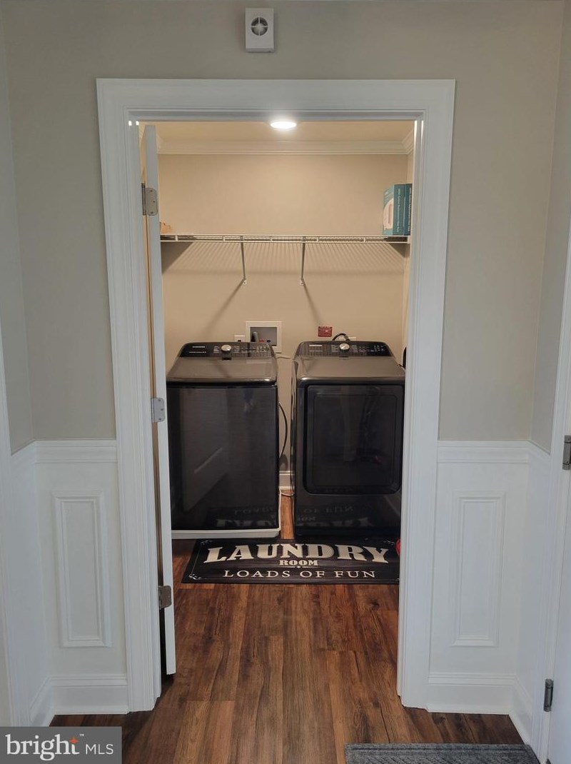 93 Ruidoso Downs Dr, Martinsburg WV  25404-1669 exterior