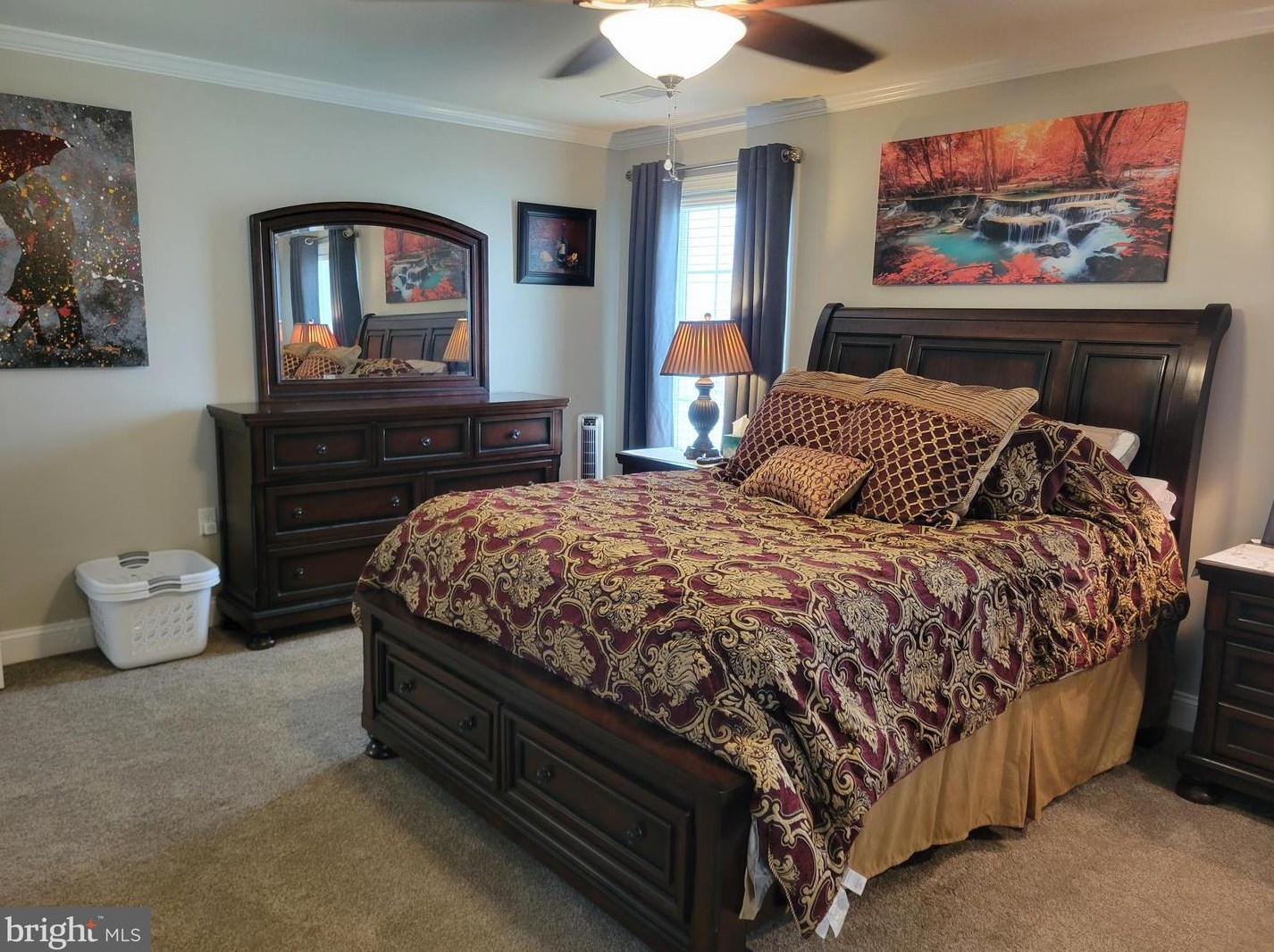 93 Ruidoso Downs Dr, Martinsburg WV  25404-1669 exterior