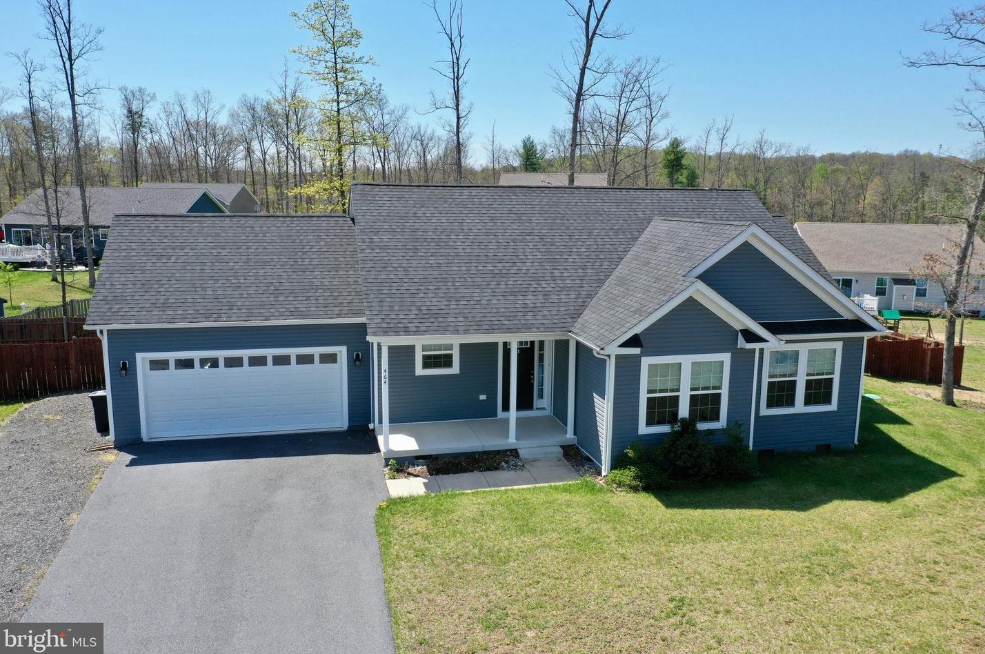 464 Executive Way, Hedgesville WV  25427-5770 exterior
