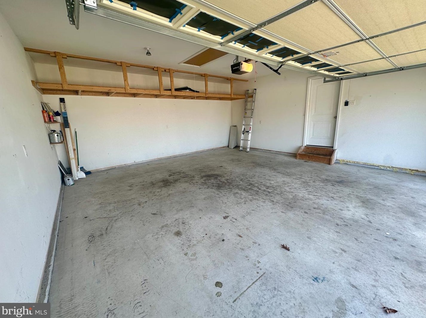 464 Executive Way, Hedgesville WV  25427-5770 exterior