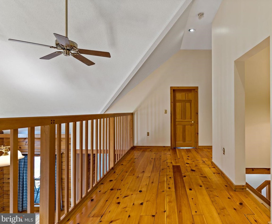 2798 Crossroad School Rd, Hedgesville WV  25427-5198 exterior