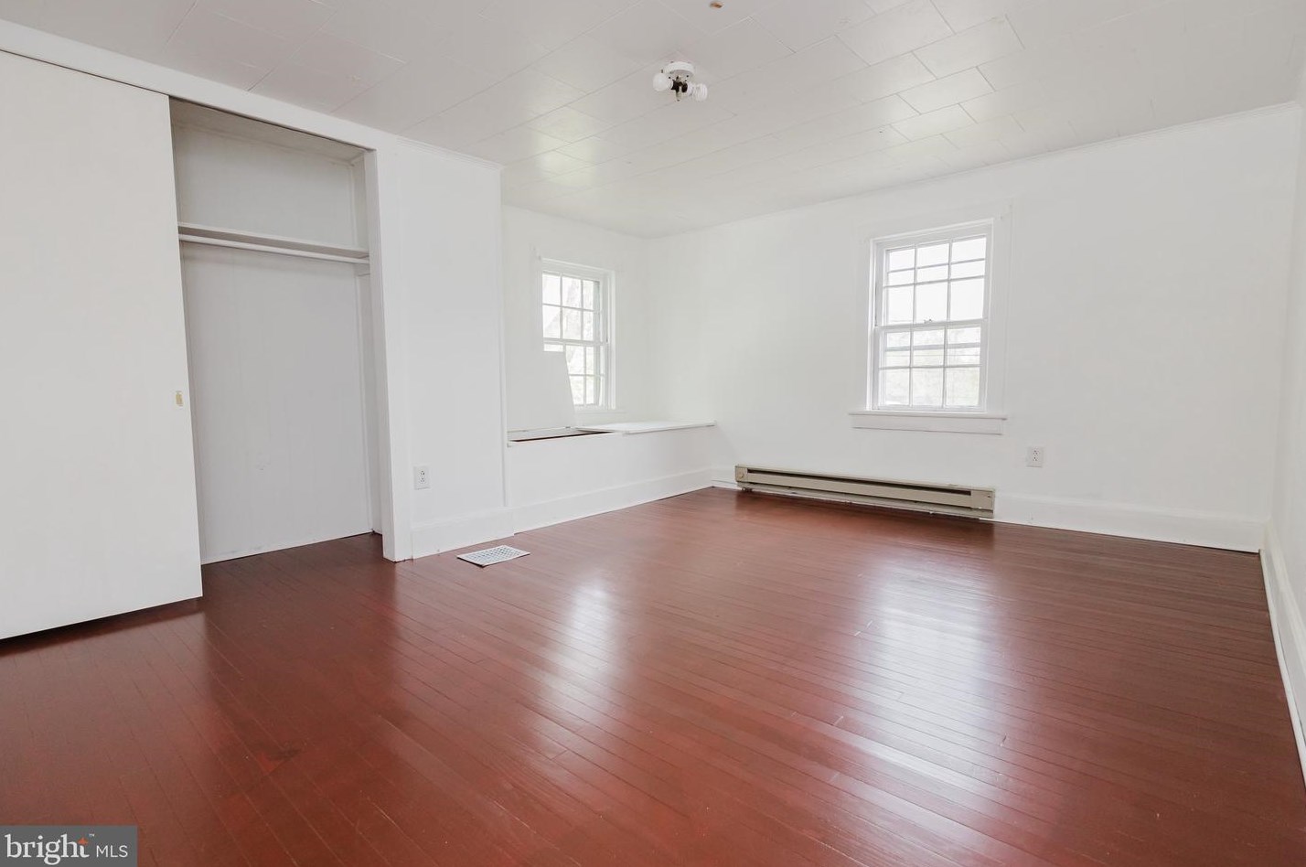 643 Race St, Martinsburg WV 25401-2761 exterior