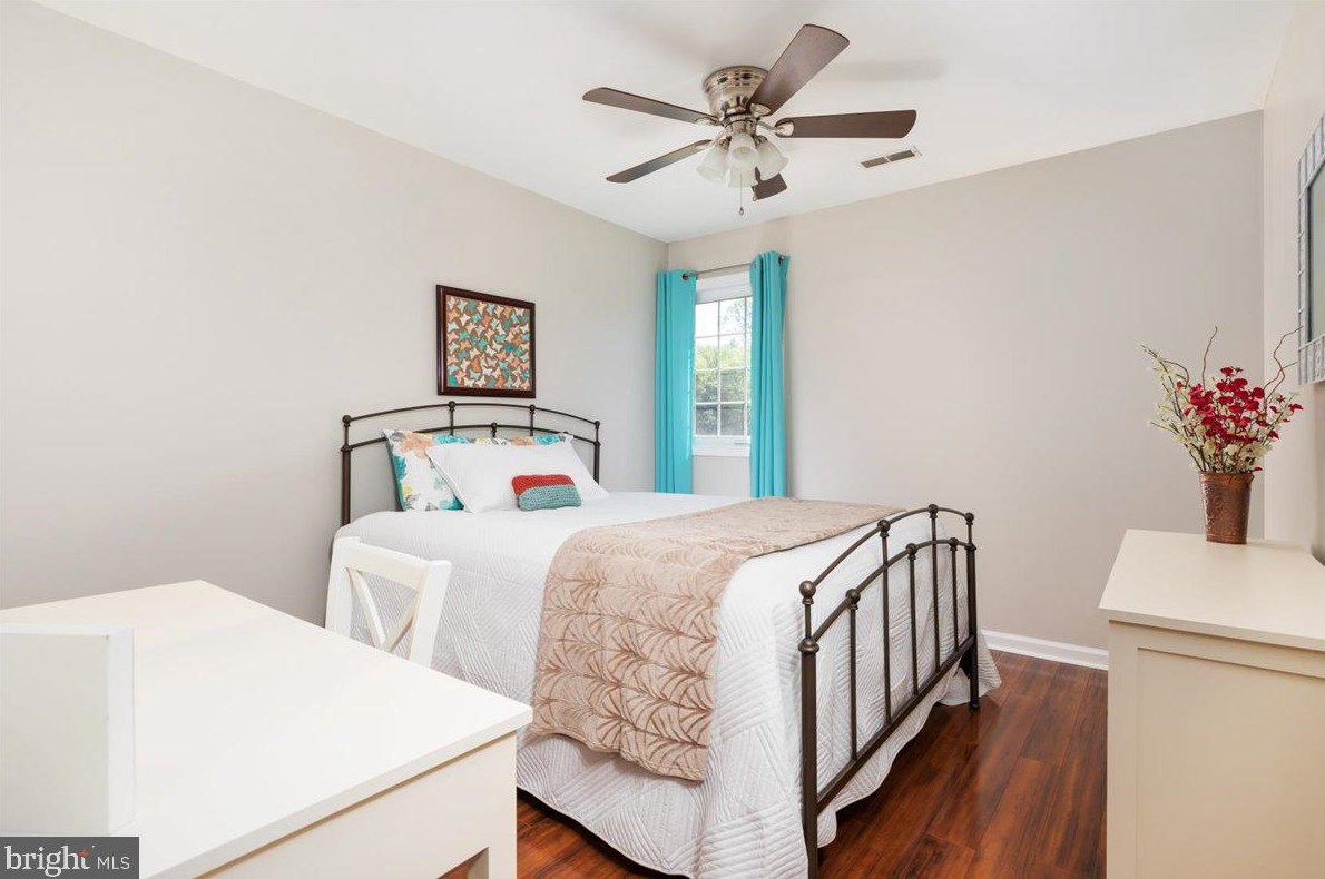 260 Shannon Ct, Inwood WV 25428-3876 exterior