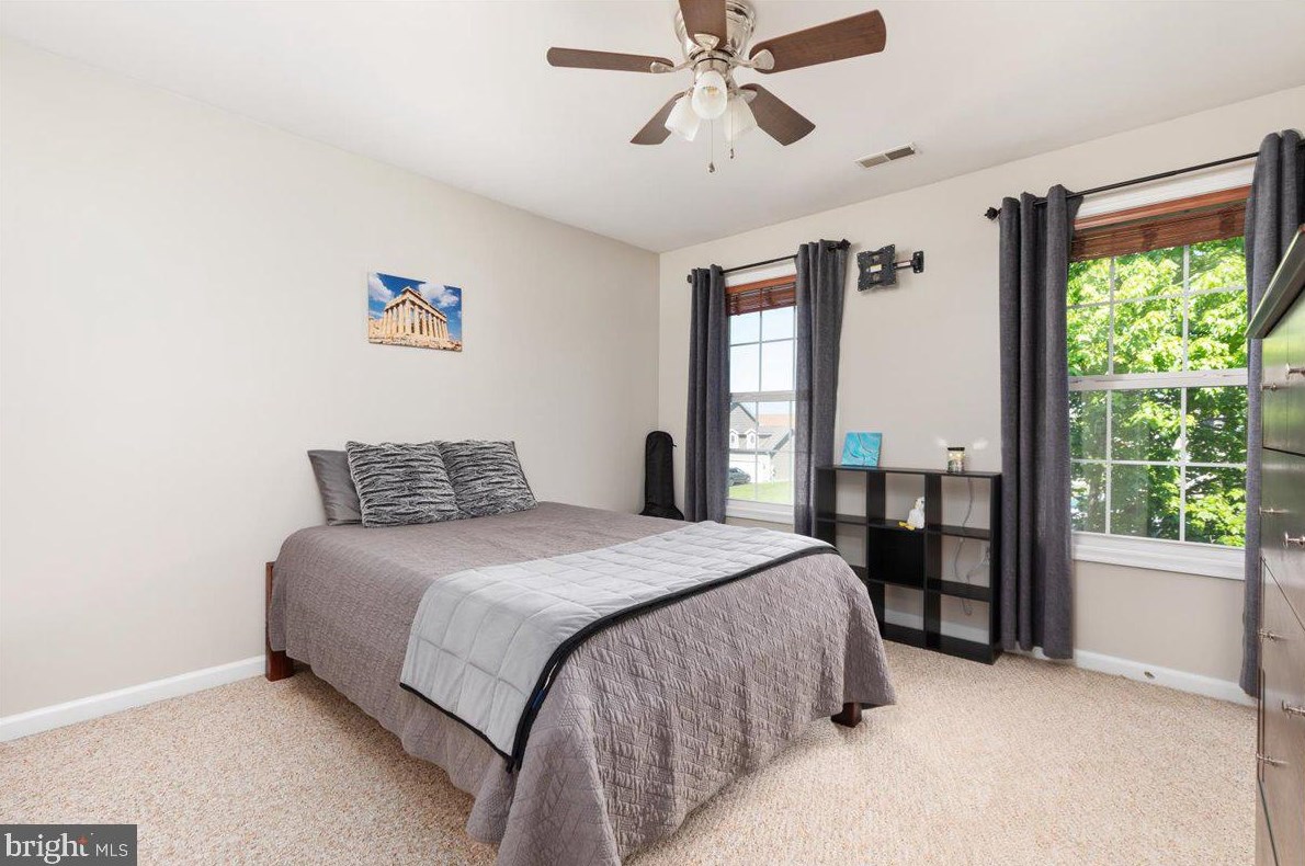 260 Shannon Ct, Inwood WV 25428-3876 exterior