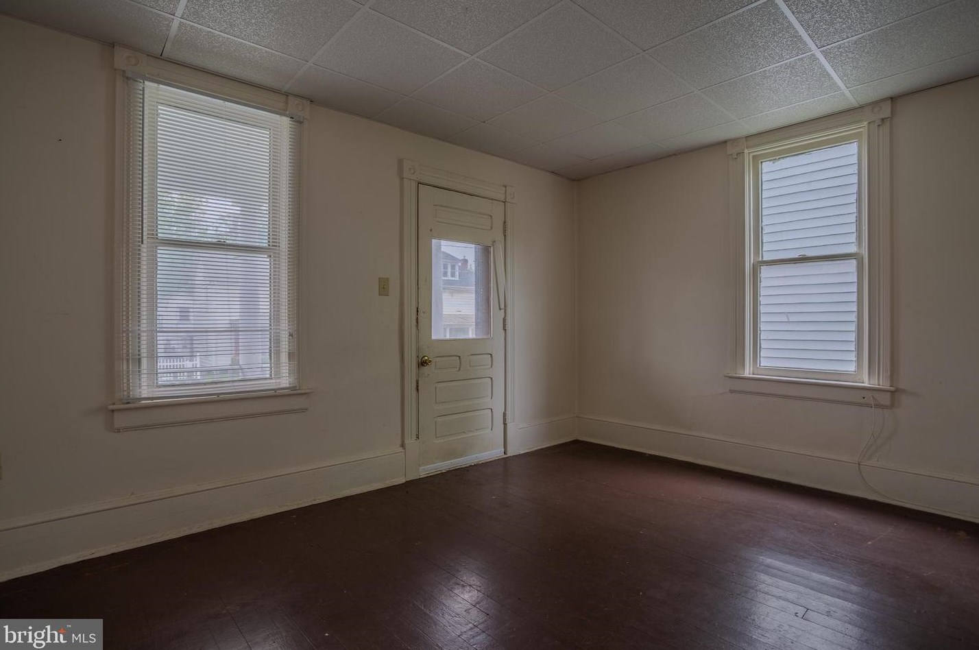 736 Virginia Ave, Martinsburg WV 25405-1644 exterior