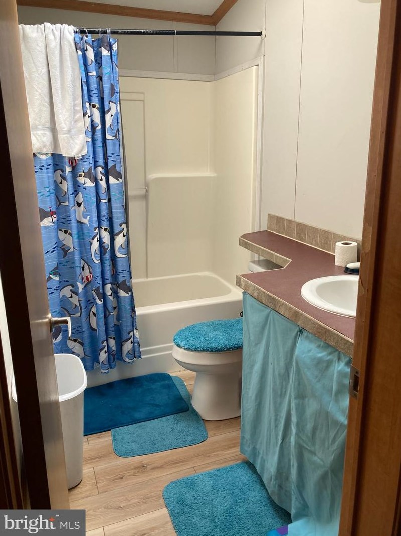 529 Royal Crest Dr, Martinsburg WV 25401-5158 exterior