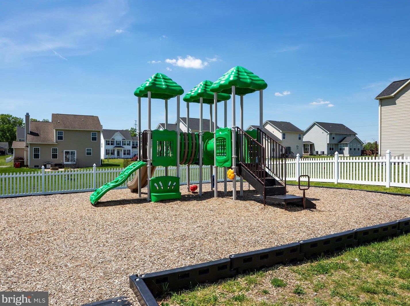 246 Shannon Ct, Inwood WV 25428-3876 exterior