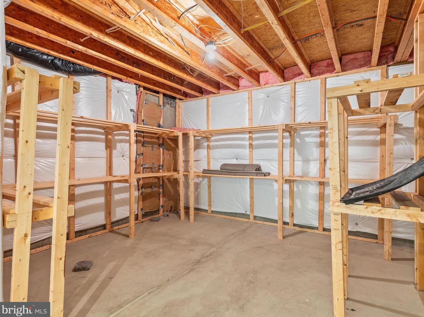 246 Shannon Ct, Inwood WV 25428-3876 exterior