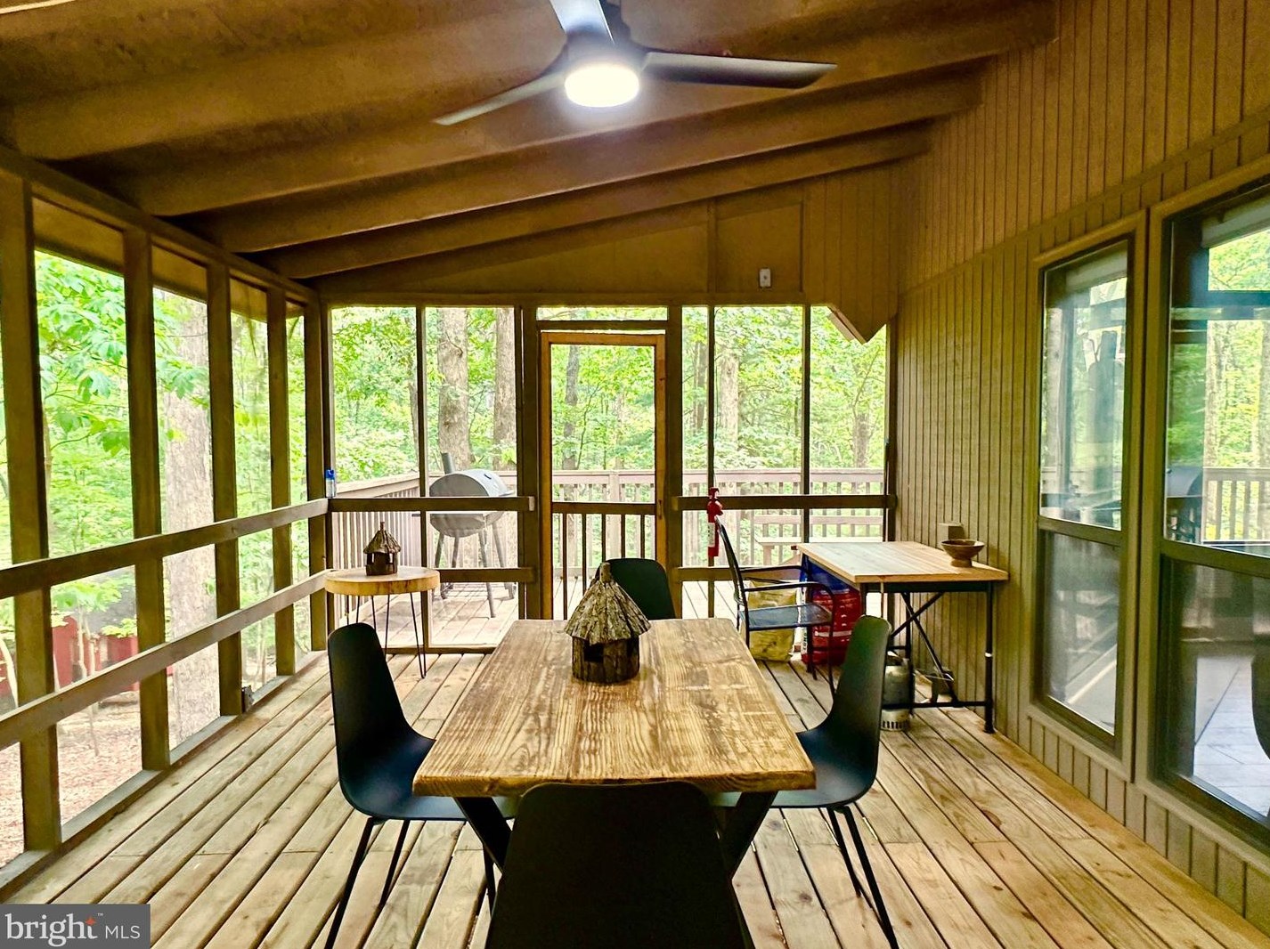 373 Bald Eagle Trl, Hedgesville WV 25427 exterior