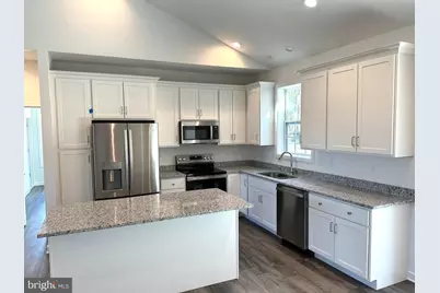 340 Glenaire Road, Bunker Hill, WV 25413 - Photo 3