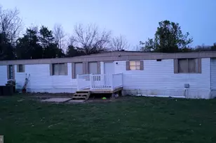 574 Myers Bridge Rd, Martinsburg, WV 25404 - Photo 1