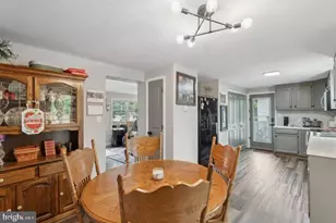 582 Hanshew Ln, Martinsburg, WV 25404 - Photo 7