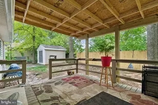 582 Hanshew Ln, Martinsburg, WV 25404 - Photo 21