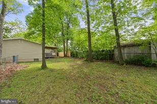 582 Hanshew Ln, Martinsburg, WV 25404 - Photo 23