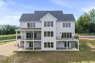 265 Haventree Ter, Falling Waters, WV 25419 - Photo 93