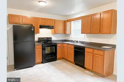 104 Basin Drive, Inwood, WV 25428 - Photo 5