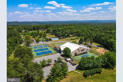 495 Cayuga Trl, Hedgesville, WV 25427 - Photo 29