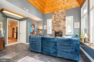 1794 Scrabble Rd, Martinsburg, WV 25404 - Photo 15