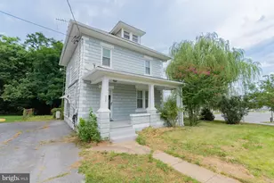 230 Jefferson St, Martinsburg, WV 25401 - Photo 1