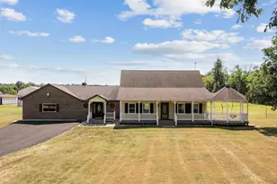 3025 Dominion Rd, Gerrardstown, WV 25420 - Photo 3