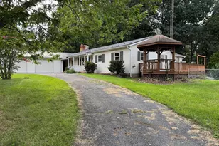 13869 Back Creek Valley Rd, Hedgesville, WV 25427 - Photo 3