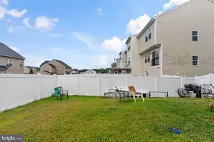 362 Rumbling Rock Rd, Hedgesville, WV 25427 - Photo 5