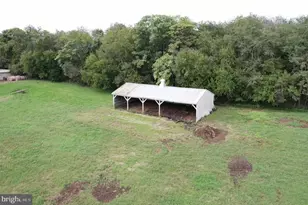 590 Carlyle Rd, Martinsburg, WV 25404 - Photo 19