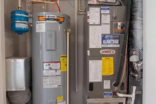 15 Pitch Pine Ct, Bunker Hill, WV 25413 - Photo 9