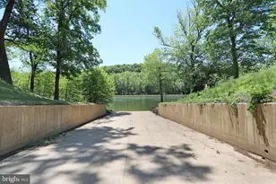 208 Rappahannock Run, Falling Waters, WV 25419 - Photo 43