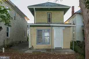 602 W Race St, Martinsburg, WV 25401 - Photo 69