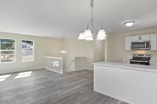 131 Jared Ct, Hedgesville, WV 25427 - Photo 9