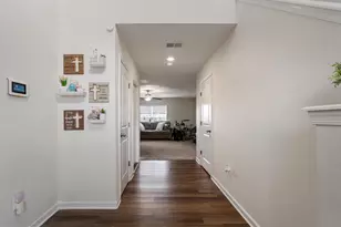 96 Vermeer Ln, Martinsburg, WV 25401 - Photo 9