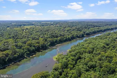 197 Triumphant Way, Falling Waters, WV 25419 - Photo 53