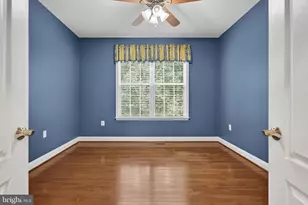 105 Lackawanna Ln, Falling Waters, WV 25419 - Photo 11